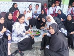 Guru Honorer Berharap Bisa Mendapat Perhatian Lebih Dari Pemerintah