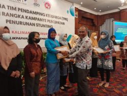 2 Orang TPK Kutim Raih Prestasi Sebagai Pendampingan Keluarga Beresiko Stunting