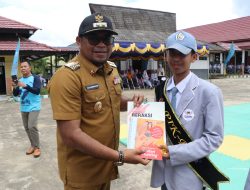Kampanyekan Stunting, Wabup Kasmidi Menghimbau Posyandu Giat Melakukan Penimbangan