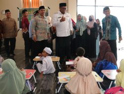 Wabup Kasmidi Mengapresiasi Para Guru Yang Menginisiasi Pekan Keterampilan dan Seni Pendidikan Agama Islam