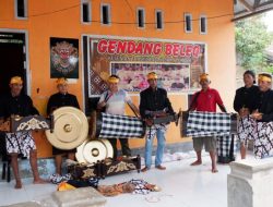 Lestarikan Seni Budaya, Joni Serahkan Alat Kesenian Tradisional Sasak Lombok Gendang Beleq