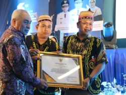 Di HUT Pemprov Kaltim ke 66, Desa Miau Baru Terima Penghargaan sebagai Masyarakat Peduli ANKT