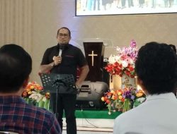 Wabup Kasmidi Letakan Batu Pertama Pembangunan GPdI Bethesda Sangatta