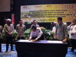 Kutim Mendapatkan Hibah Jembatan Gantung Sungai Gelinggang Dari Kementrian PUPR