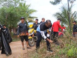 Rangkaian Peringatan HLH 2023, Wabup Kutim Ikut Bersih-bersih Lingkungan di Kampung Kajang