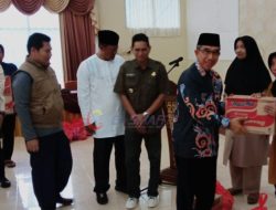 Dinsos Kutim Salurkan Sembako Kepada 50 Penerima Manfaat Kategori Lanjut Usia