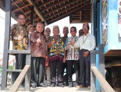 Silaturahmi dengan Masyarakat Adat Umaq Lekan, Gubernur Kaltim Apresiasi Keragaman Budaya Yang Masih Terjaga