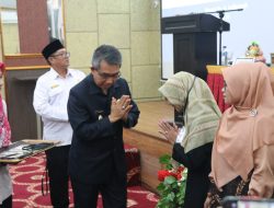 Pemkab Kutim Komitmen Berikan Dukungan Bagi Tenaga Pendidik Formal dan Informal