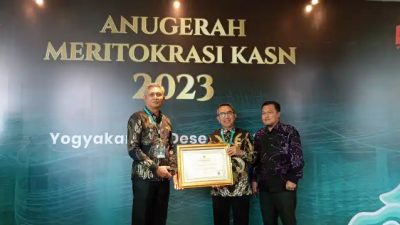 Pemkab Kutim Terima Anugerah Meritokrasi 2023
