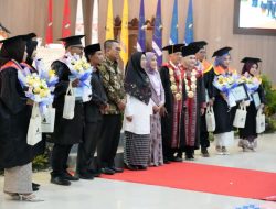 Wisuda Sarjana ke-XIII STIENUS: 157 Lulusan Siap Berkontribusi, Enam Terbaik Jadi Inspirasi