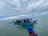 Polairud Polres Kutim Selamatkan Dua Pemancing Korban Kapal Terbalik di Teluk Lombok
